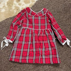 Holiday dress, size 2. Only worn a couple of time, perfect condition.